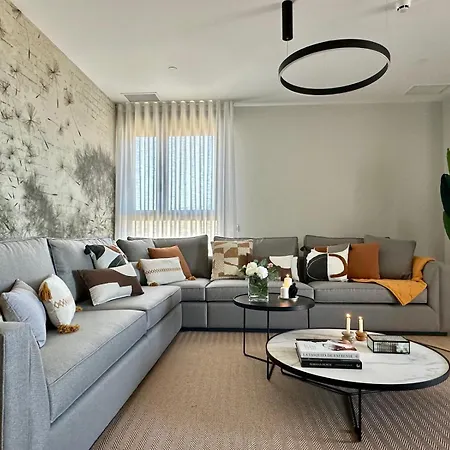 Malaga Urban Sky Serviced Apartments By P&O Exterior foto