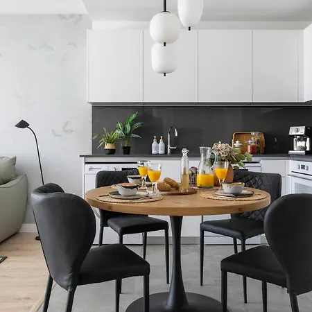 Malaga Urban Sky Serviced Apartments By P&O Exterior foto